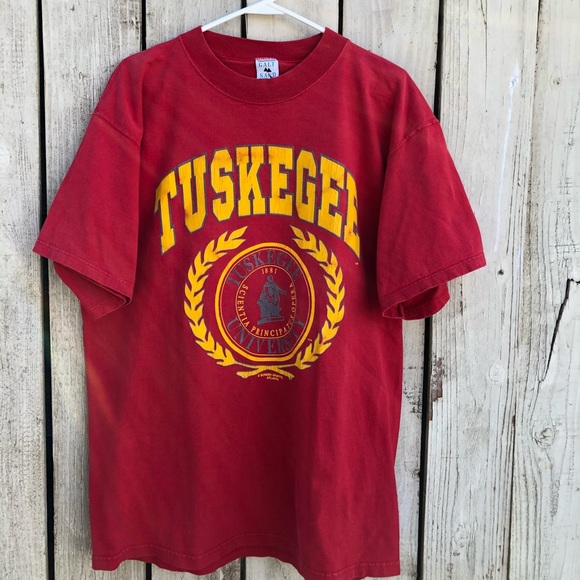 guess university shirt